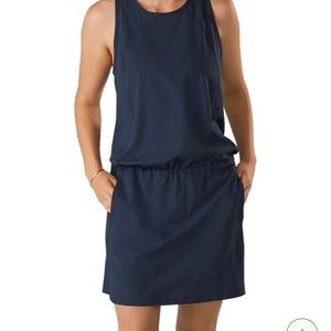 Arc'teryx womens dress Sz XL NWT